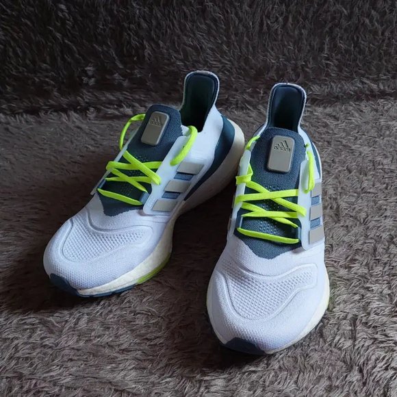 ADIDAS ULTRABOOST 22 GX5912 SHOES MENS RUNNING